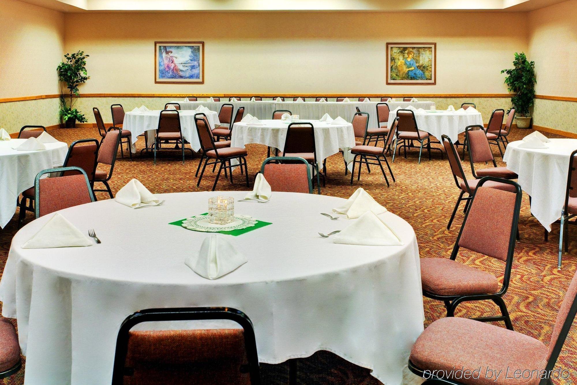 Clarion Pointe Hopkinsville Near The Bruce Convention Center Restoran gambar